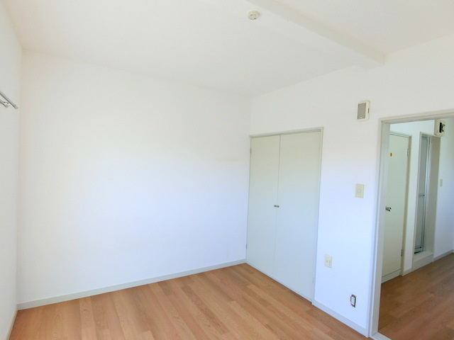 モンマルトルの寝室