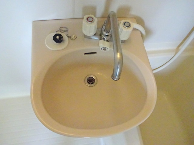 モンマルトルの洗面所|洗面台
