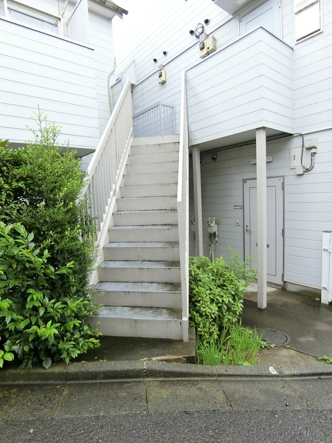 モンマルトルのエントランス|★建物入口★