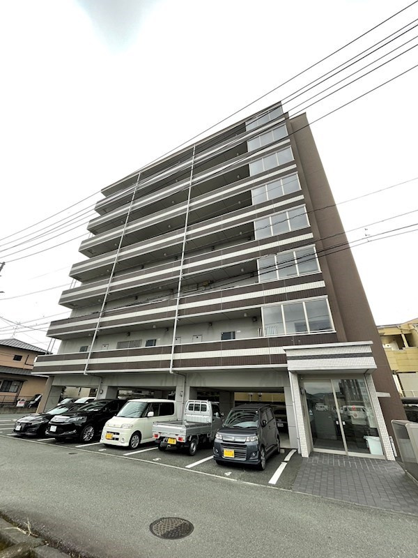 熊本市西区上代２丁目の賃貸マンション
