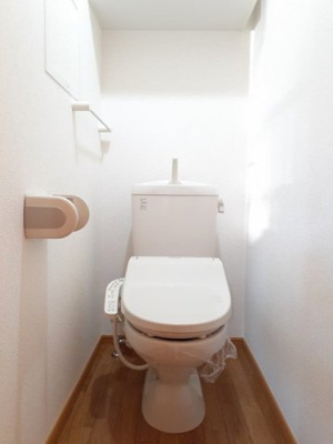 【トイレ】 | Ｙ．クルメン | トイレです