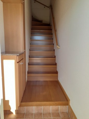 【玄関】 | Ｙ．クルメン | 収納もある玄関です