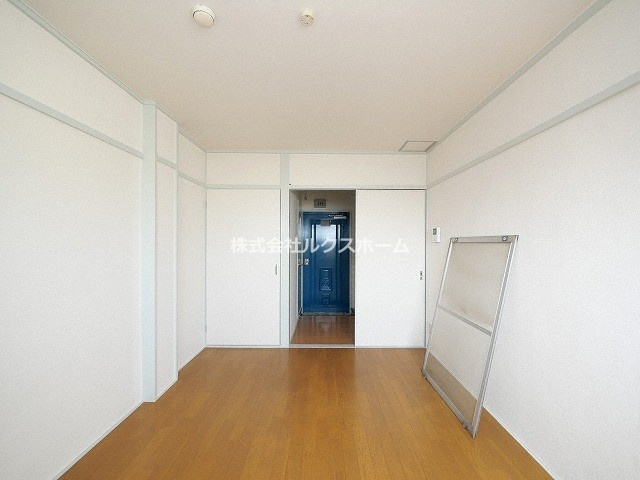 清風マンションの居間・リビング