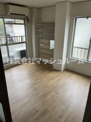 新中野コーポの居間・リビング