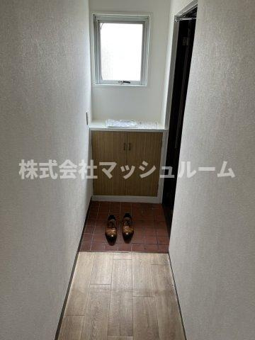 新中野コーポの玄関