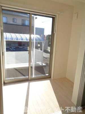 【バルコニー】 | シャ・ブラン | 南東向き