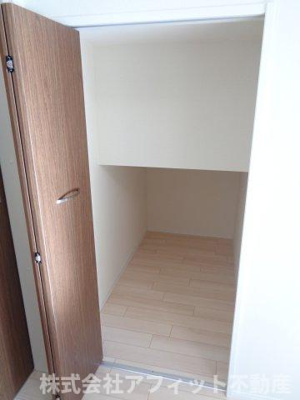 【その他】 | シャ・ブラン | 階段下収納