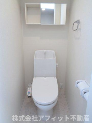 【トイレ】 | シャ・ブラン | 温水洗浄暖房便座