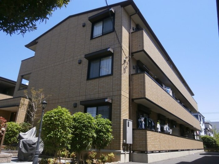 ロイヤルティアラⅡ・Ⅲ Ⅱの外観