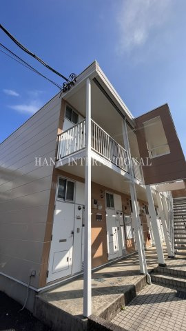 レオパレスアルシオネ飛路の外観