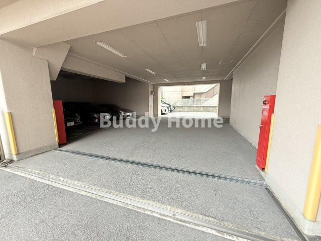 ユーク平野の駐車場
