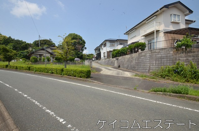 東高倉2丁目戸建ての前面道路含む現地写真