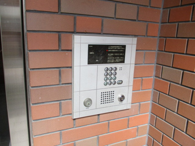 【その他共用部分】 | エスメラード・ヒコ | オートロックがあるので安心ですね