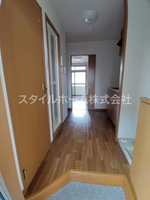 【玄関】 | サンハイムエコ | 別部屋写真です。