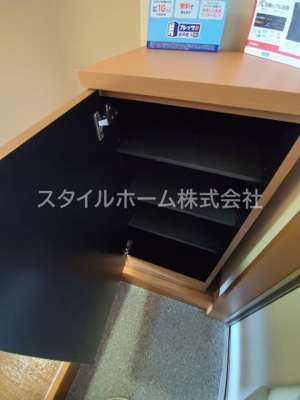 【玄関】 | サンハイムエコ | 別部屋写真です。