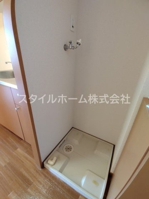 【洗面所】 | サンハイムエコ | 別部屋写真です。