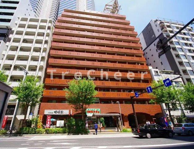 ハイネスロワイヤルの外観