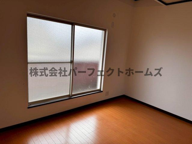 点野1丁目戸建　賃貸の洋室|ゆったりした洋室です
