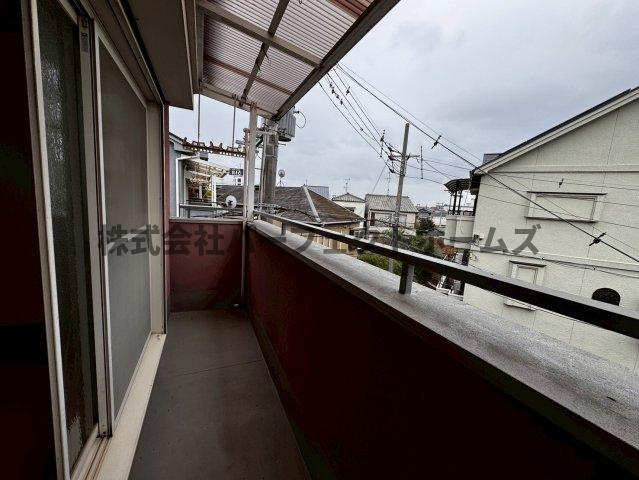 点野1丁目戸建　賃貸のバルコニー|外からの目が気にならないバルコニーで洗濯物が干せます