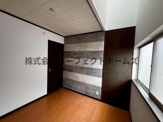 点野1丁目戸建　賃貸の洋室|きれいな洋室です