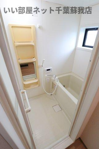 ランドウィン　五番館の浴室|日々の疲れを癒すお風呂付です