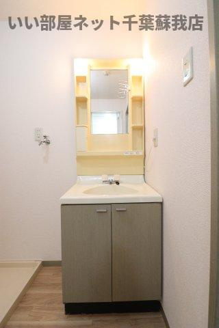 ランドウィン　五番館の洗面所|洗面所です