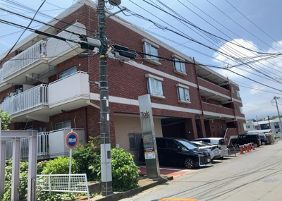 【外観】 | タック本厚木 | マンションの外観は非常に重要なポイントです！外観の善し悪しは資産価値に大きな影響を与えます。外観のいいマンションを購入することで、高値で売却がしやすく、買い手が見つかりやすいというメリットがあります。