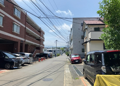 【展望】 | タック本厚木 | 眺望を気にして物件を探す場合、前面に建物が建っていないか現地で確認しましょう！前面に建物があると景色はもちろん、日当たりや風通しにも影響が出てきます。住んだ時のことを想像しながら現地見学をしましょう。