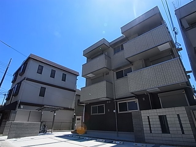 神戸市兵庫区兵庫町２丁目のアパートの外観