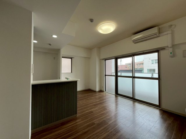 Twin Owls｜名古屋市の賃貸ならMy賃貸の居間・リビング|Twin Owls