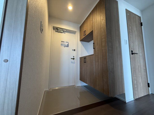 ラ・フォルテ西神中央2番館の玄関