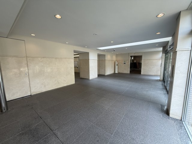 ラ・フォルテ西神中央2番館のロビー