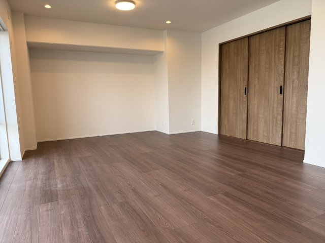 ラ・フォルテ西神中央2番館の居間・リビング