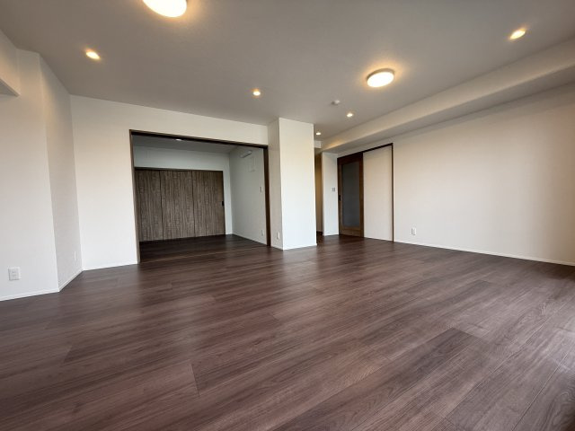 ラ・フォルテ西神中央2番館の居間・リビング