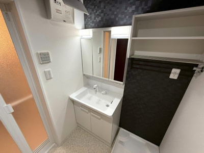 【独立洗面台】 | エヌエムキャトフヴァントゥレーズノース