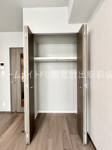 大阪市鶴見区放出東３丁目の賃貸マンションの収納