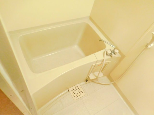 エステート樋口の浴室