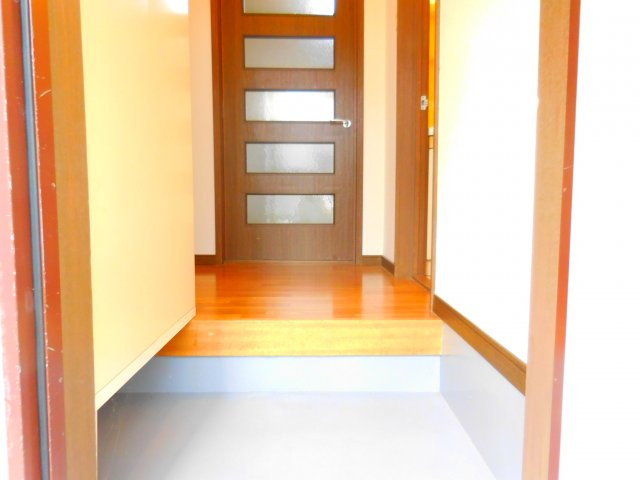 エステート樋口の玄関