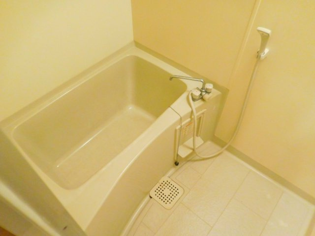 エステート樋口の浴室