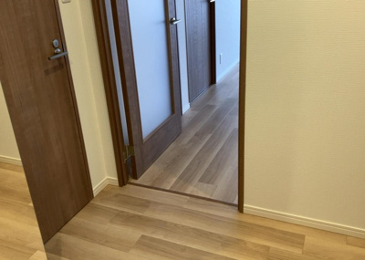 【内装】 | グランスイート本厚木 | 内装はとにかくおしゃれなものがいい！と選ぶ前に、まず住んだ後のことを想像してみましょう。住んでみたらコンセントの位置が悪くて使いにくいなど出てきます。事前にどの家電をどこに置くか想定しておきましょう。