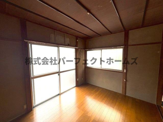 高柳5丁目戸建　賃貸の洋室|使い勝手のいい洋室です