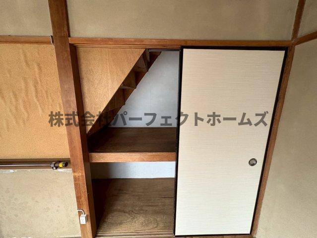 高柳5丁目戸建　賃貸の収納|便利な収納スペースです