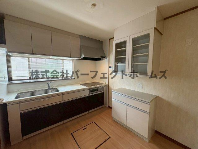 高柳5丁目戸建　賃貸のキッチン|お料理しやすいキッチンです