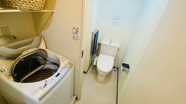 浅間ハイランドパーク プルミエールA棟1階 2LDKのトイレ