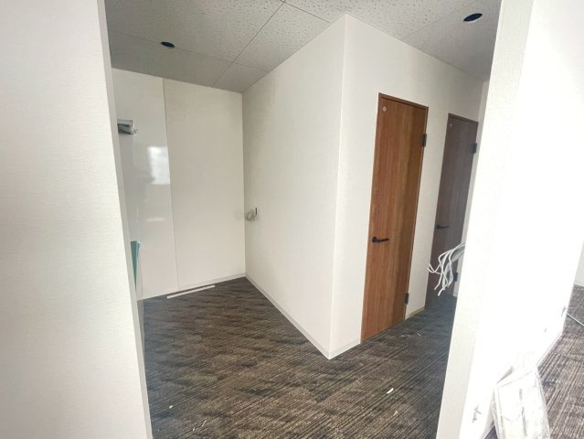エルミ四郷の内装