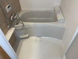 セルフィーユ守山の浴室|落ち着いた空間のお風呂です