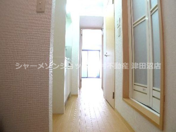 オアシス谷津の玄関