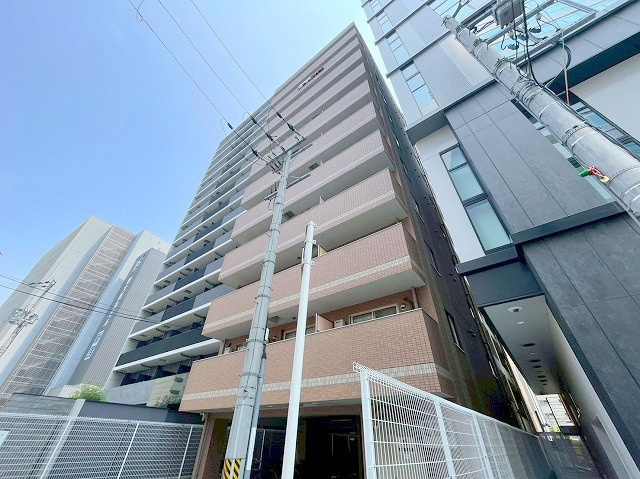M’プラザ新大阪駅前の外観