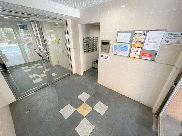 M’プラザ新大阪駅前のエントランス