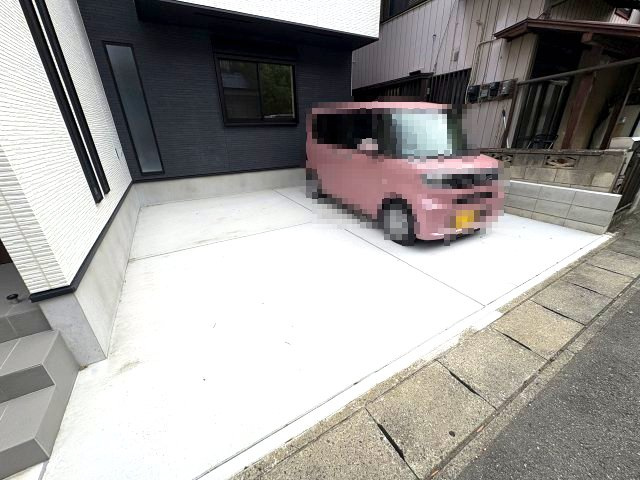 Kolet岩槻本丸＃05の駐車場|カースペースがあります